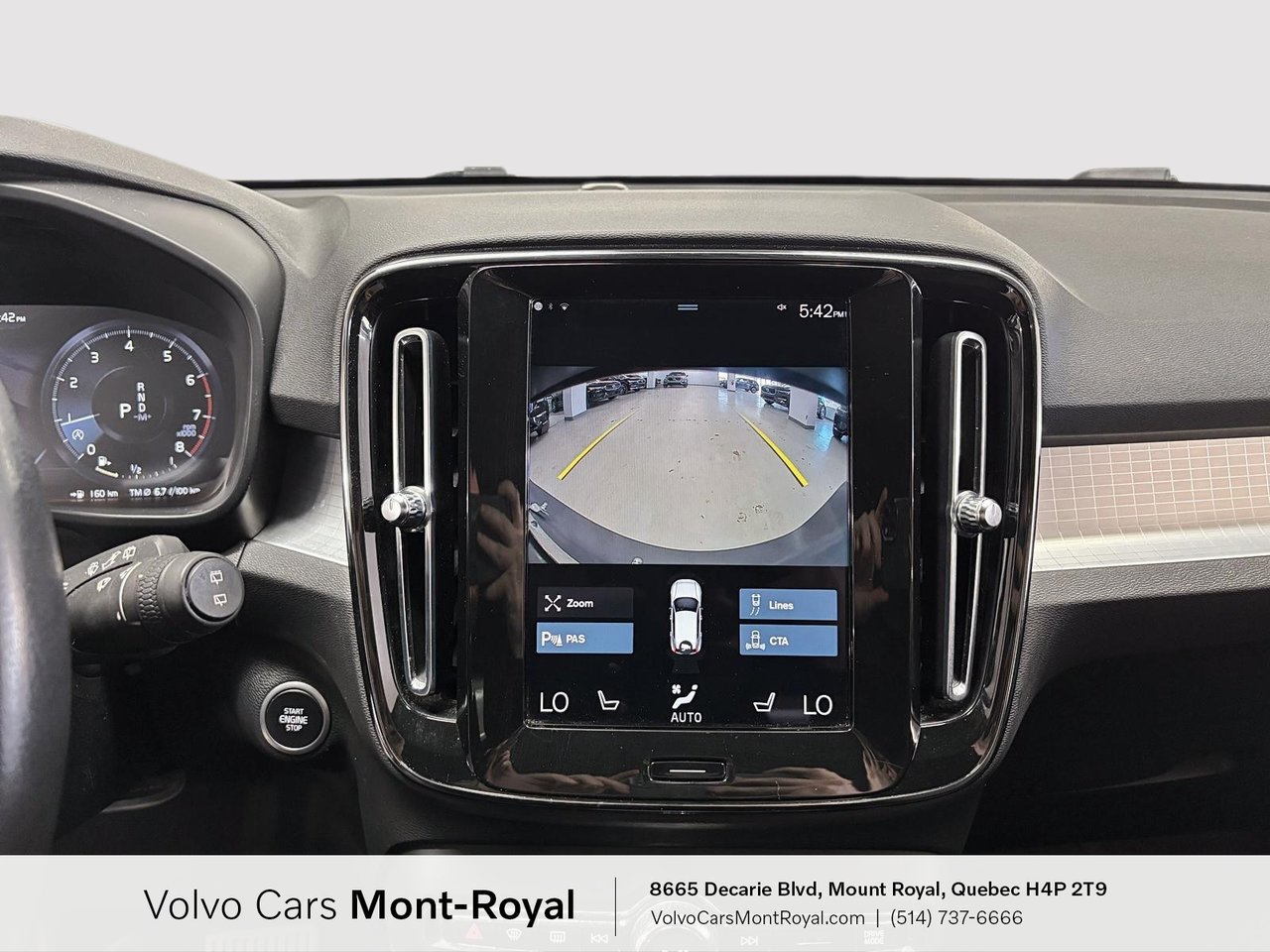 2021 Volvo XC40 Momentum-13