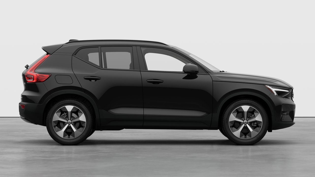Volvo XC40 Plus (Dark Theme) 2026-6