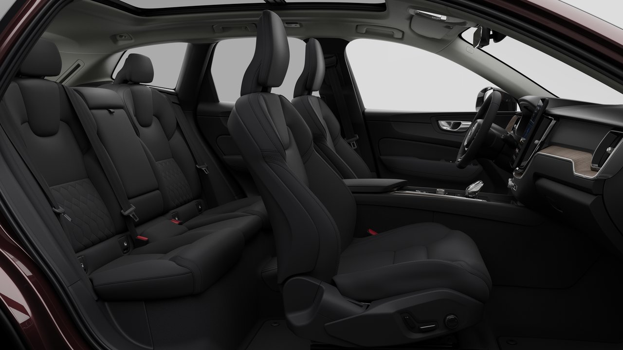 2026 Volvo XC60 Plug-in hybrid Plus-12