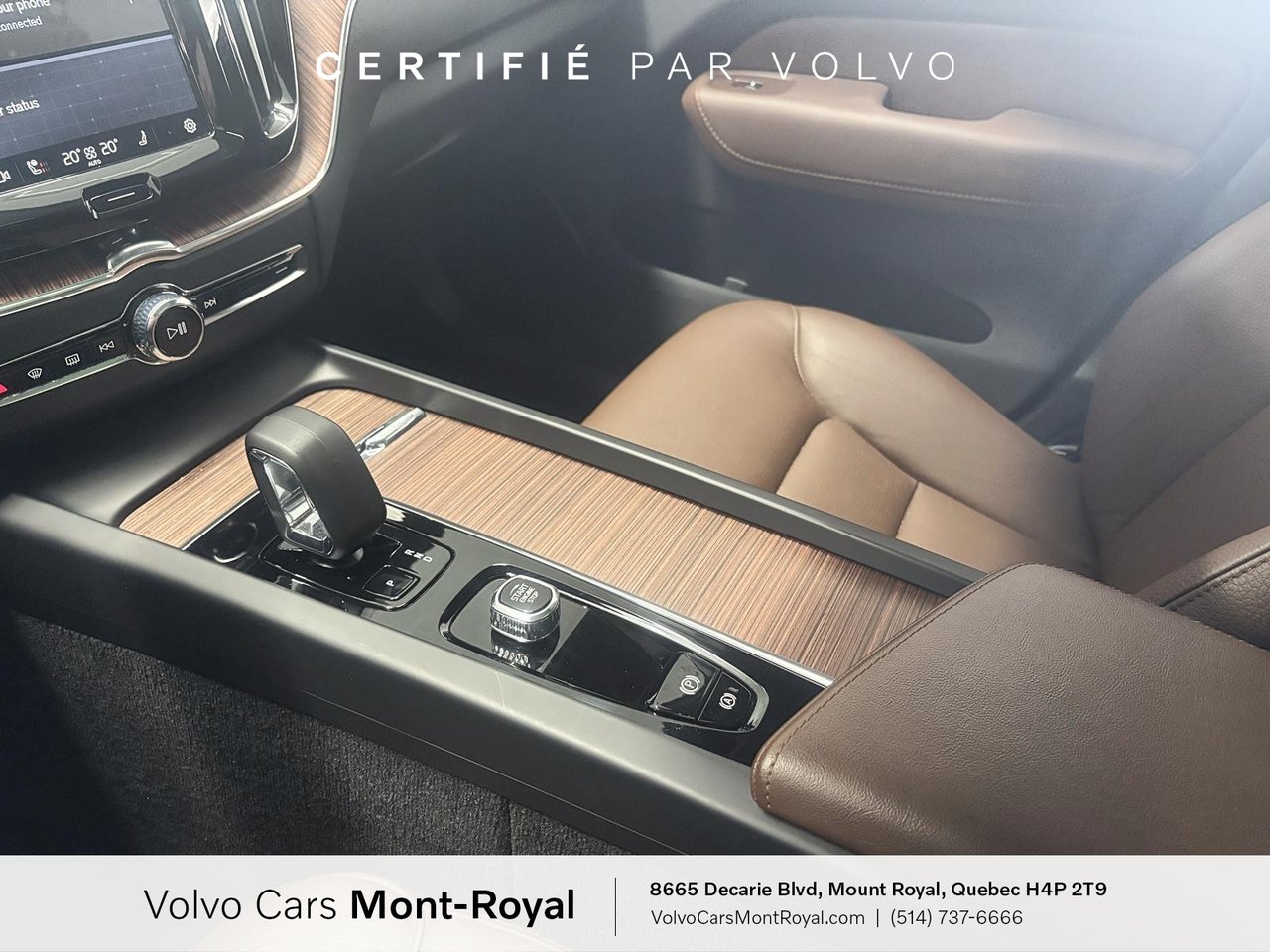 2025 Volvo XC60 Plug-In Hybrid Plus Dark Theme T8-12