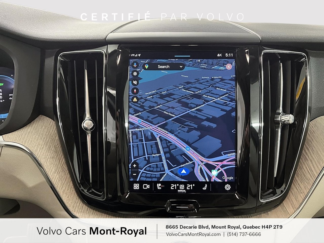 Volvo XC60 Recharge Plus Dark Theme Plug-In Hybrid T8 2023-14