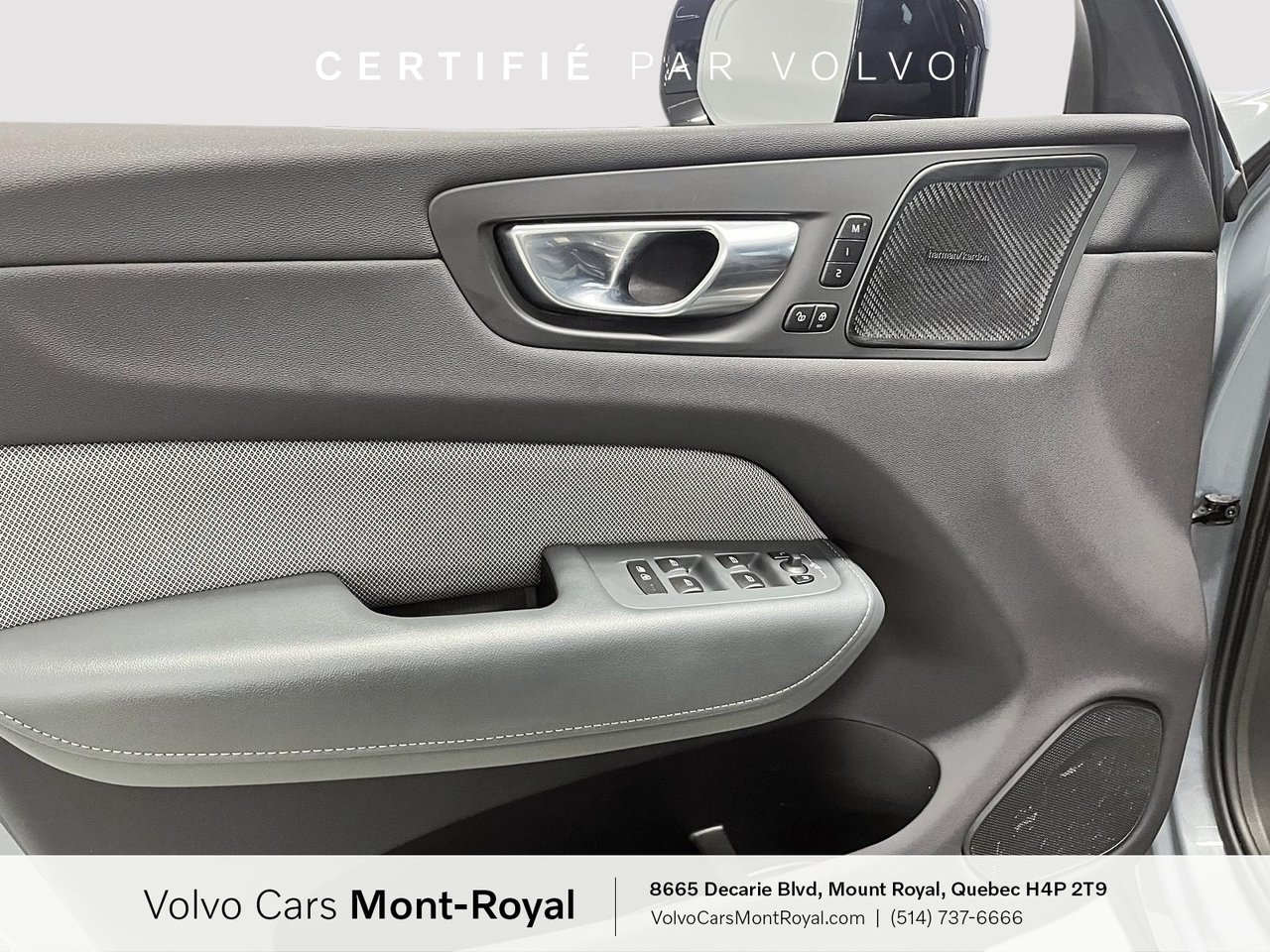 Volvo XC60 R-Design B6 2022-8