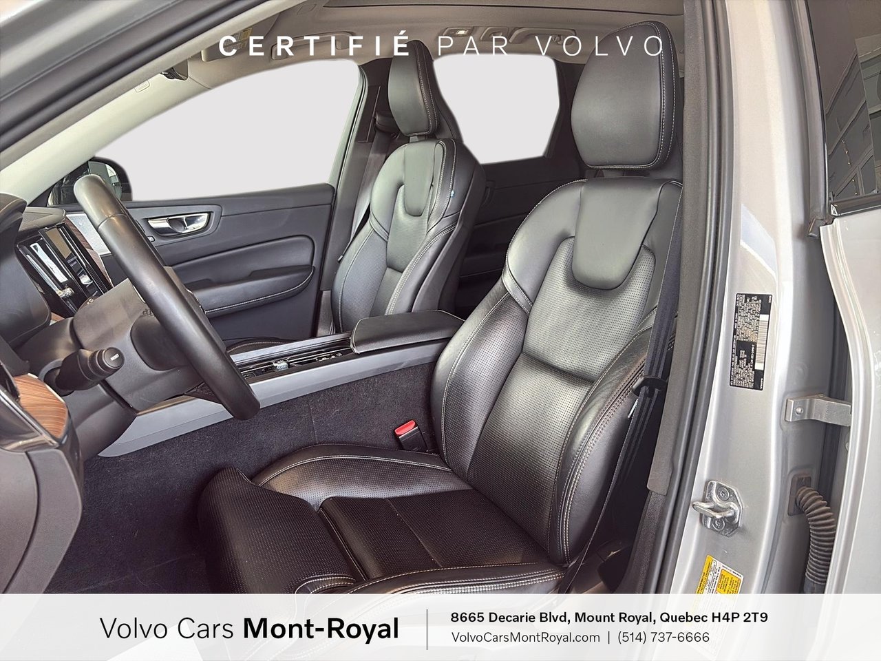Volvo XC60 Ultimate Dark Theme 2023-8