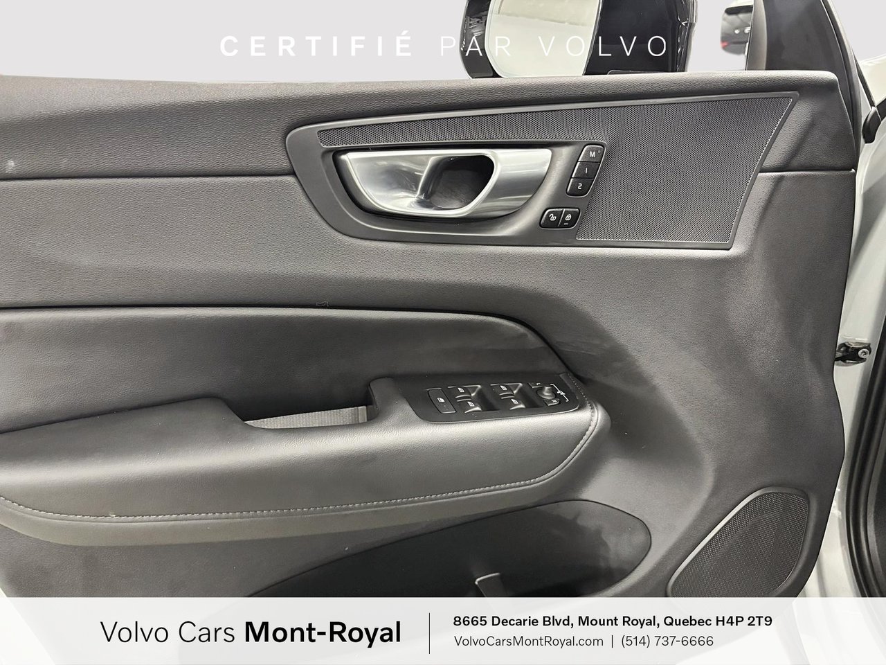 Volvo XC60 Core Dark Theme B5 2025-8