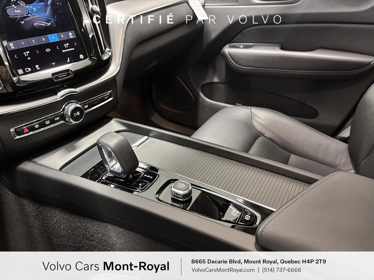 Volvo XC60 Core Dark Theme 2025-11