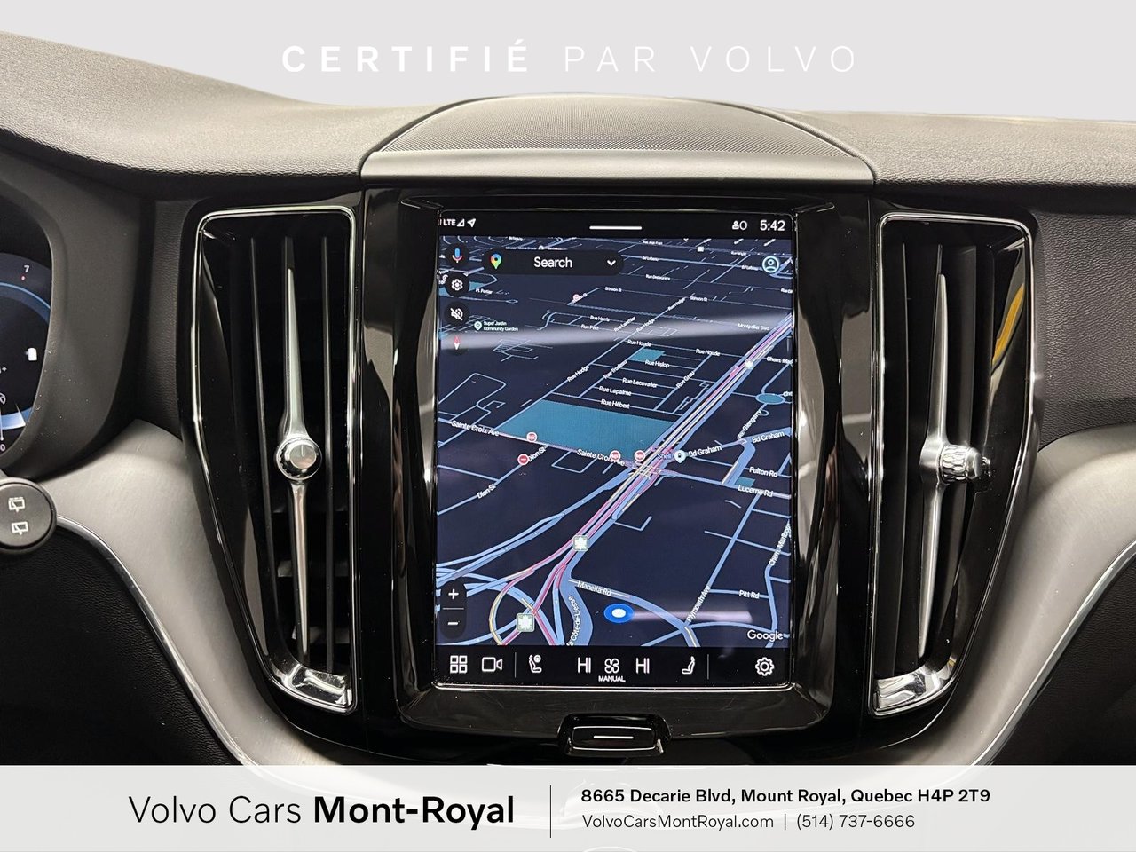 2025 Volvo XC60 Core Dark Theme-14