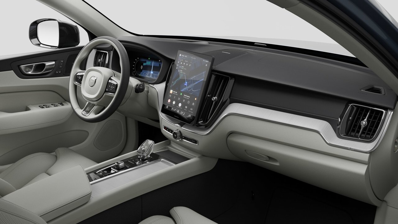 Volvo XC60 ULTRA DARK THEME 2026-9