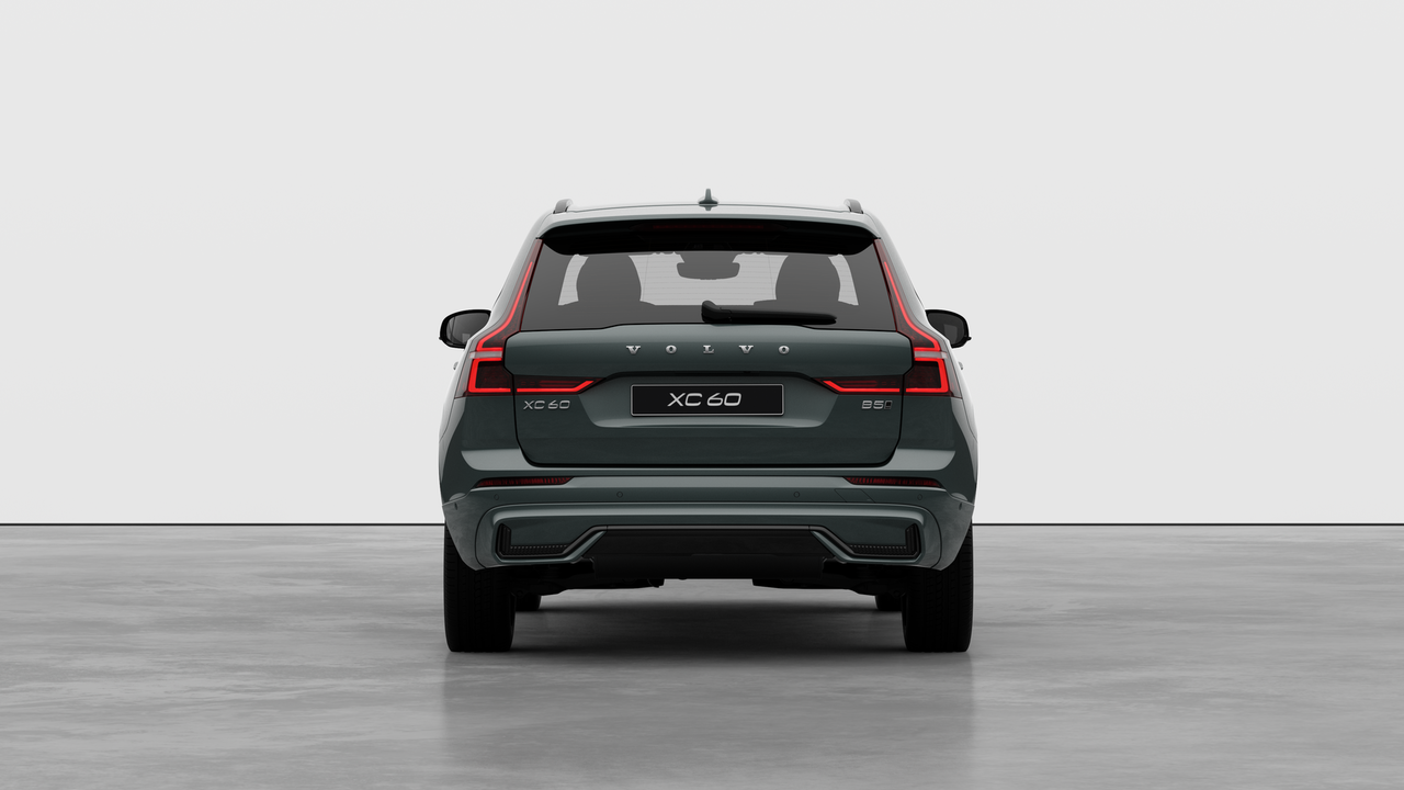 2026 Volvo XC60 PLUS DARK THEME-5