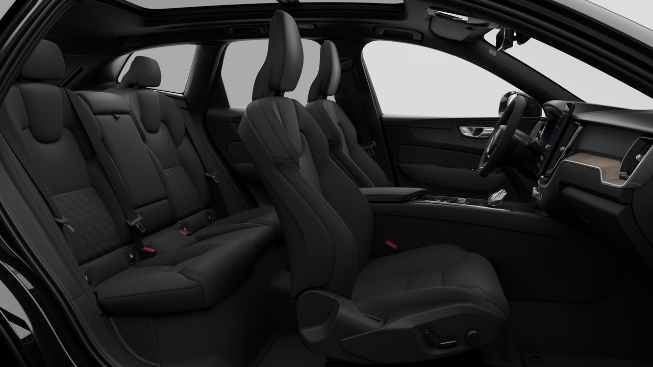 2026 Volvo XC60 PLUS DARK THEME-12