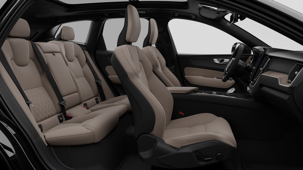 2026 Volvo XC60 PLUS DARK THEME-12