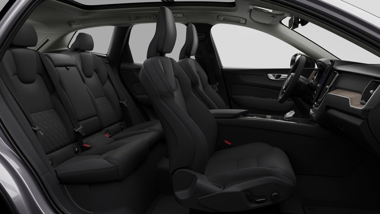 2026 Volvo XC60 PLUS DARK THEME-12