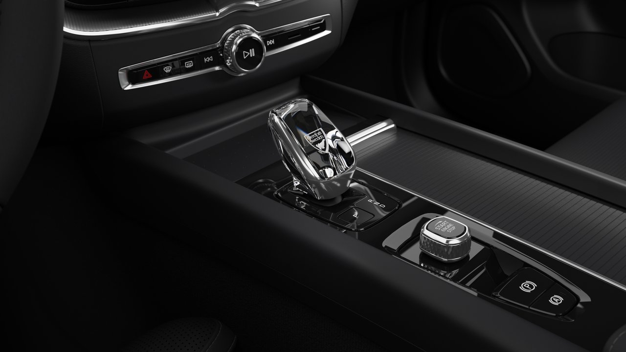 Volvo XC60 Ultra Black Edition 2027-10