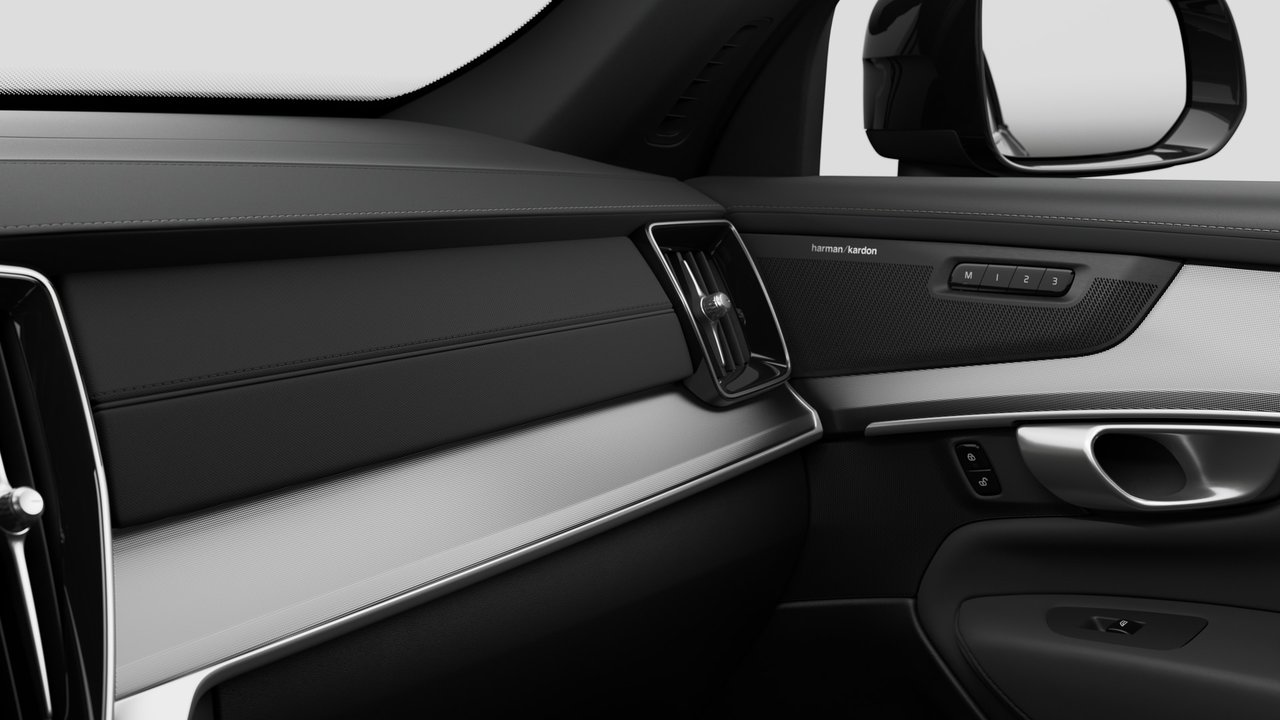 Volvo XC90 ULTRA BLACK EDITION 2027-8