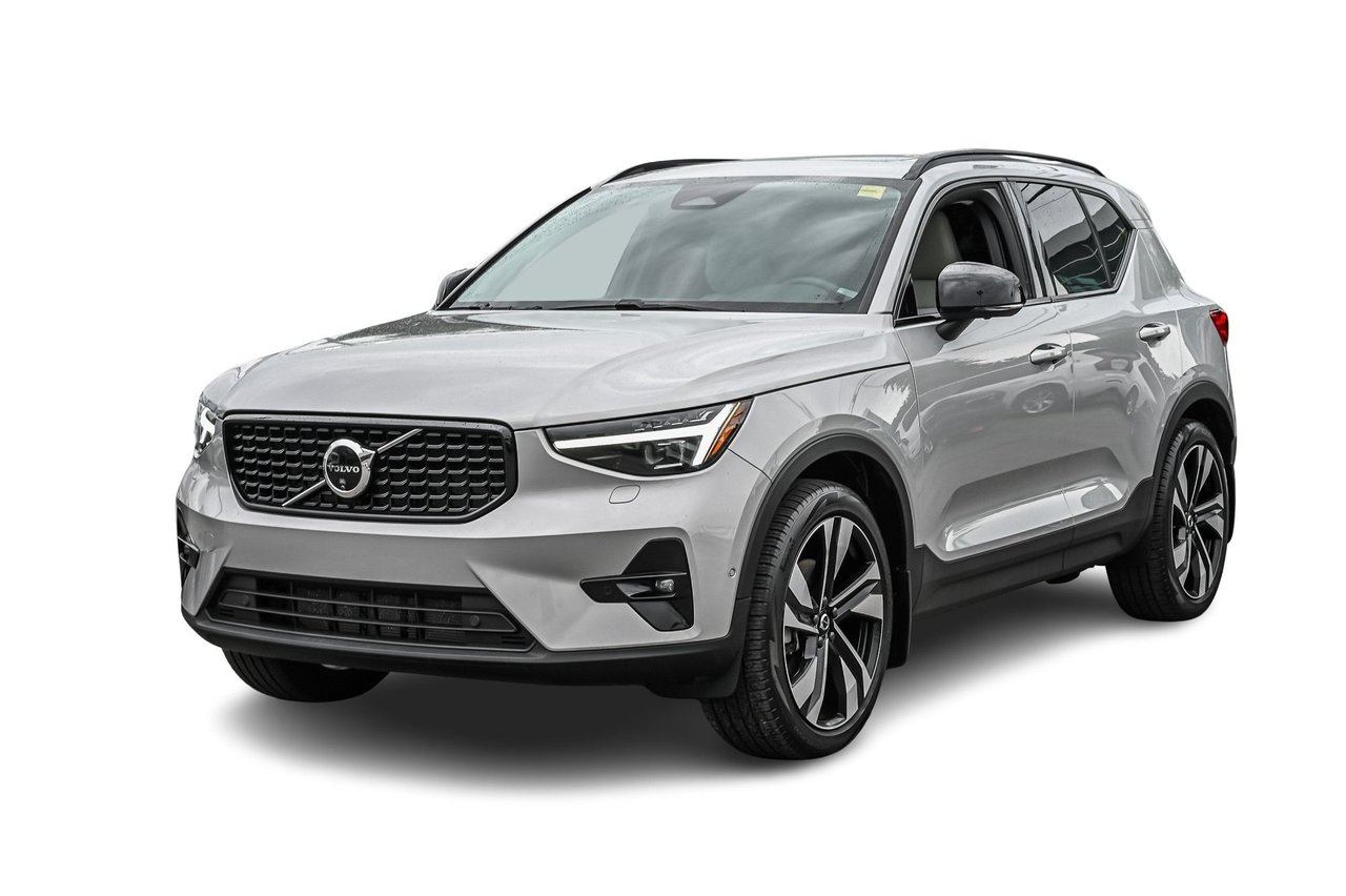 Gray (Thunder Grey Metallic) 2024 Volvo XC40 SUV / Crossover All-Wheel Drive Automatic