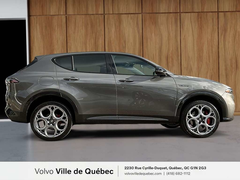 Alfa Romeo Tonale Veloce 2024-3