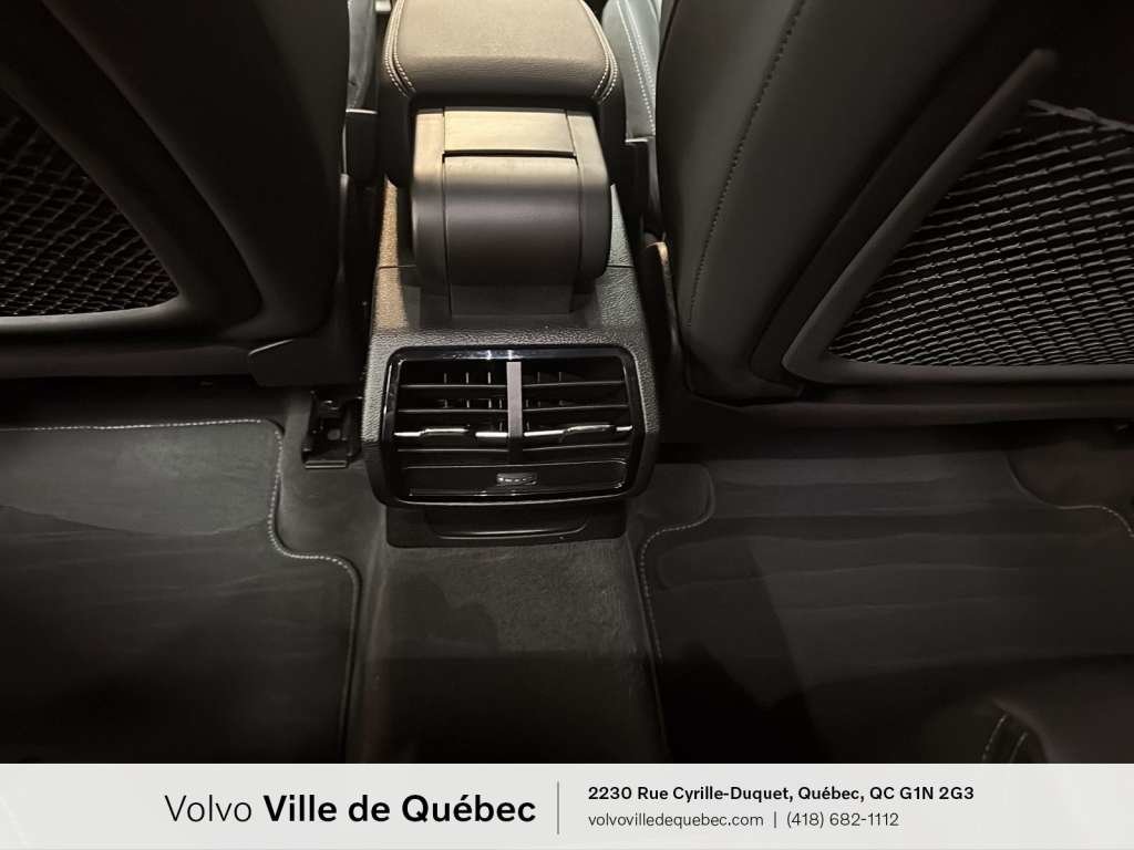 Audi Q3 Progressiv 45 2022-13
