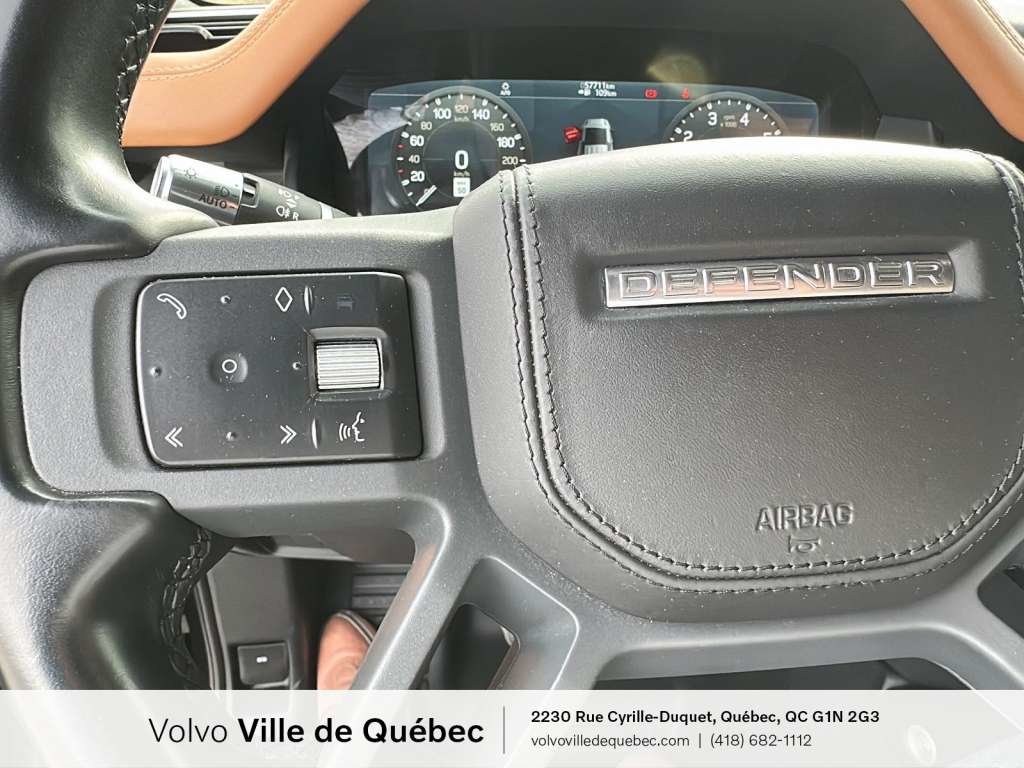 2022 Land Rover Defender 110 X P400-17