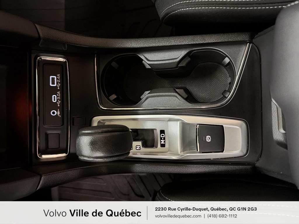 Subaru Ascent Touring 2024-18