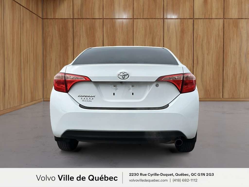 Toyota Corolla CE 2019-4