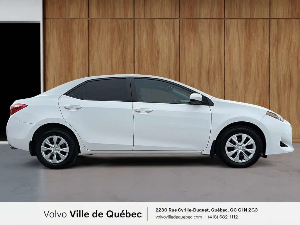 Toyota Corolla CE 2019-3