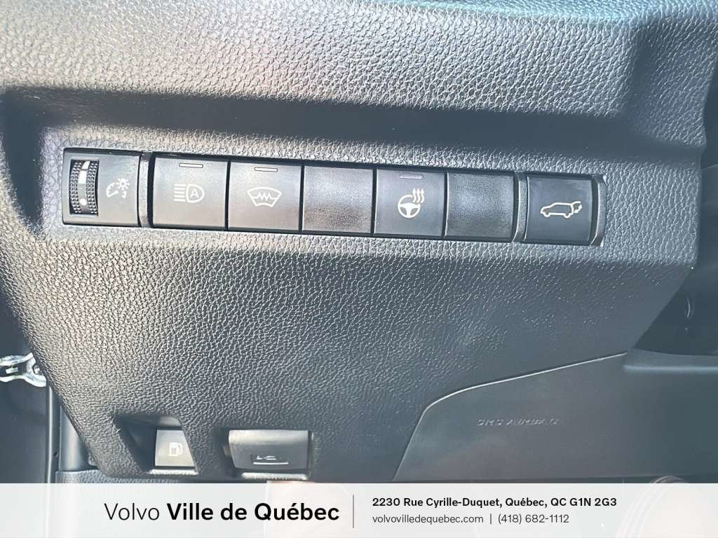 2024 Toyota Rav4 XLE Hyb-14