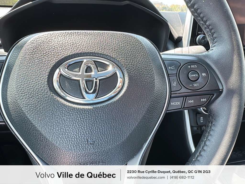 2024 Toyota Rav4 XLE Hyb-16