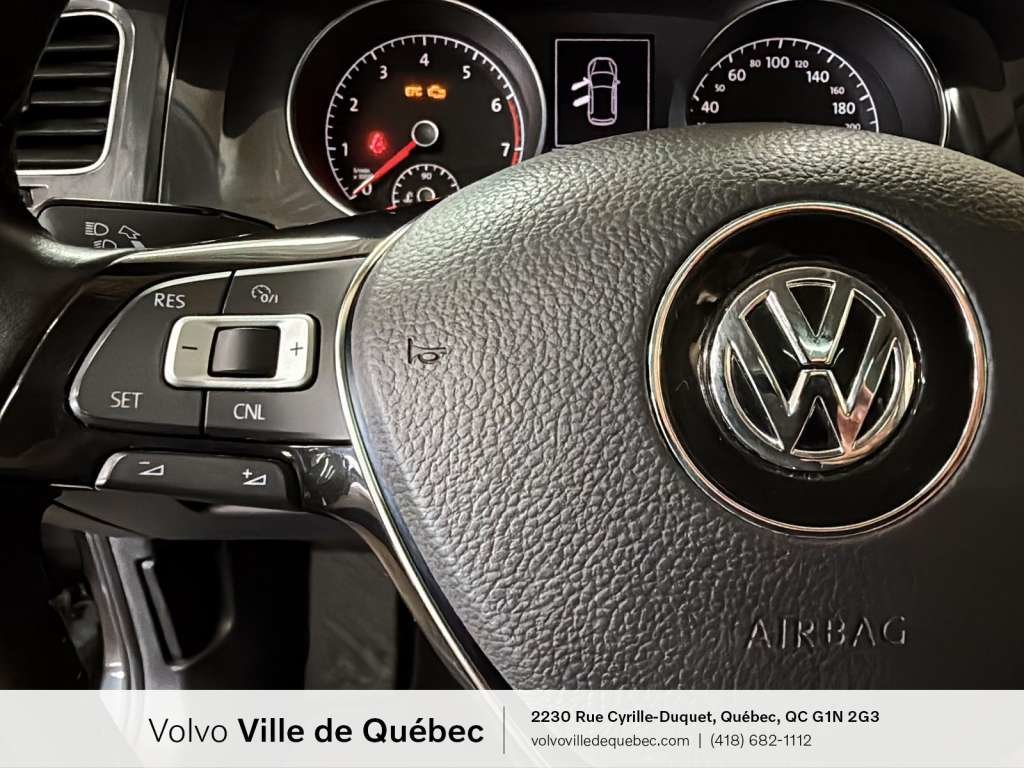 Volkswagen Golf Comfortline 2018-12