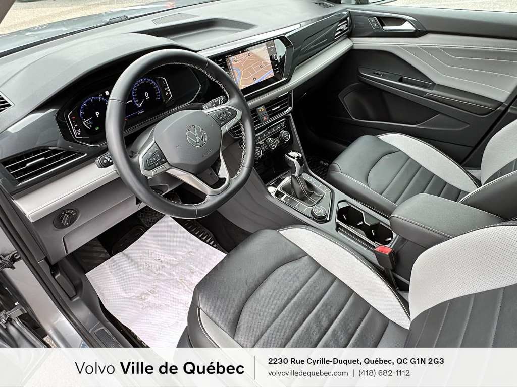 2024 Volkswagen Taos Highline-18