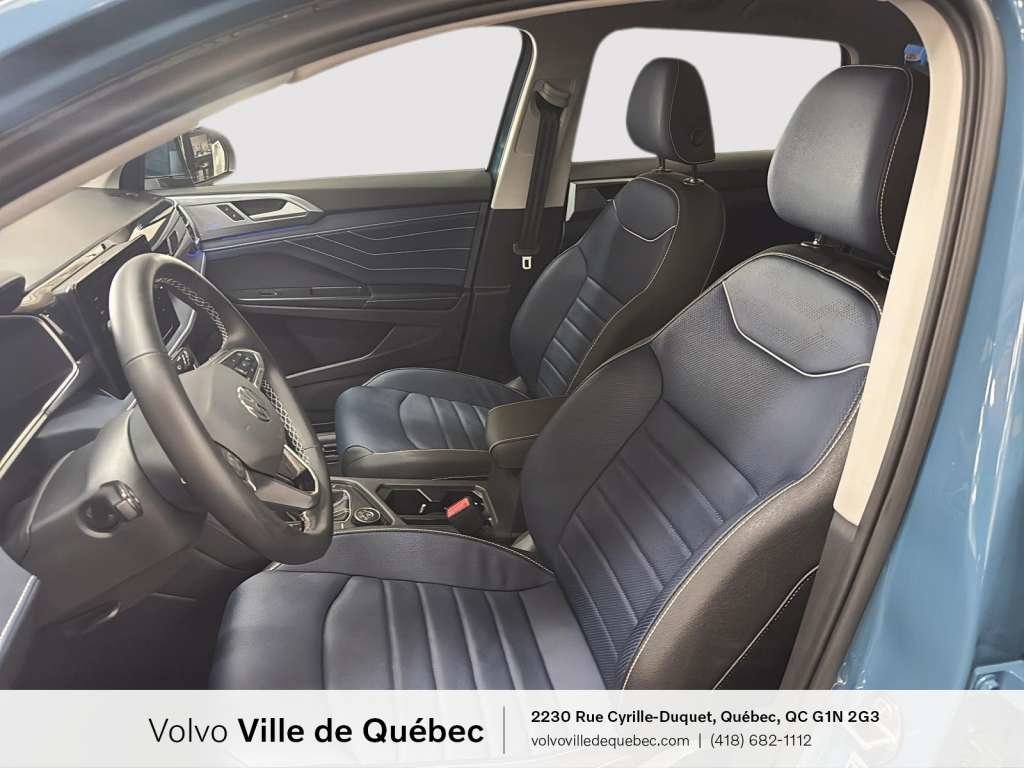 Volkswagen Taos Highline 2025-9