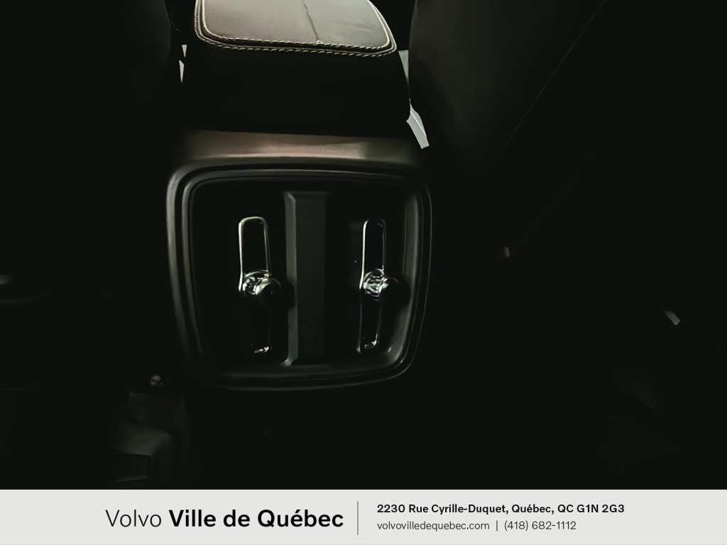 Volvo C40 Recharge Ultimate 2023-17