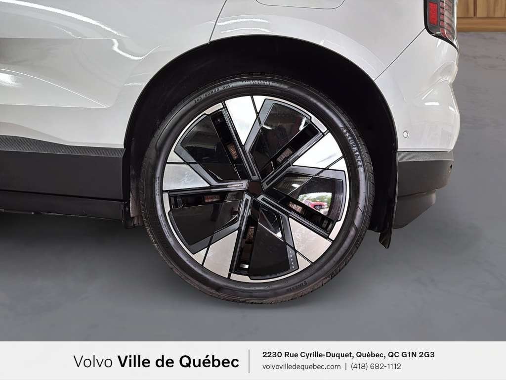 Volvo EX30 TWIN Ultra 2025-6
