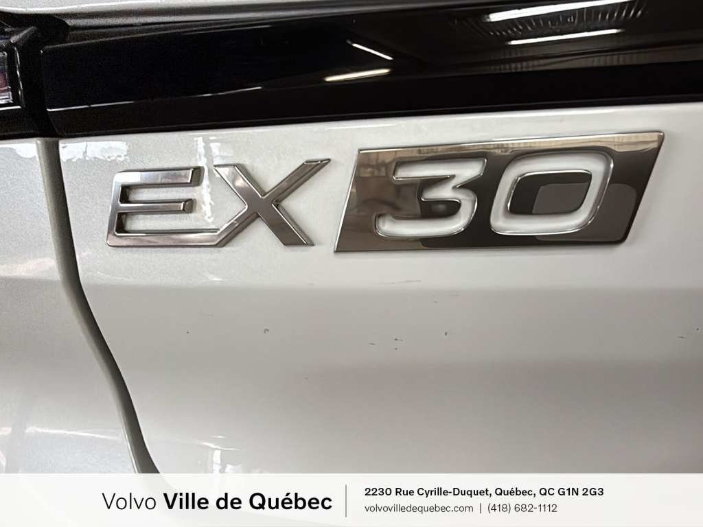 Volvo EX30 TWIN Ultra 2025-7