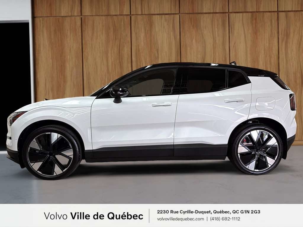 Volvo EX30 TWIN Ultra 2025-5