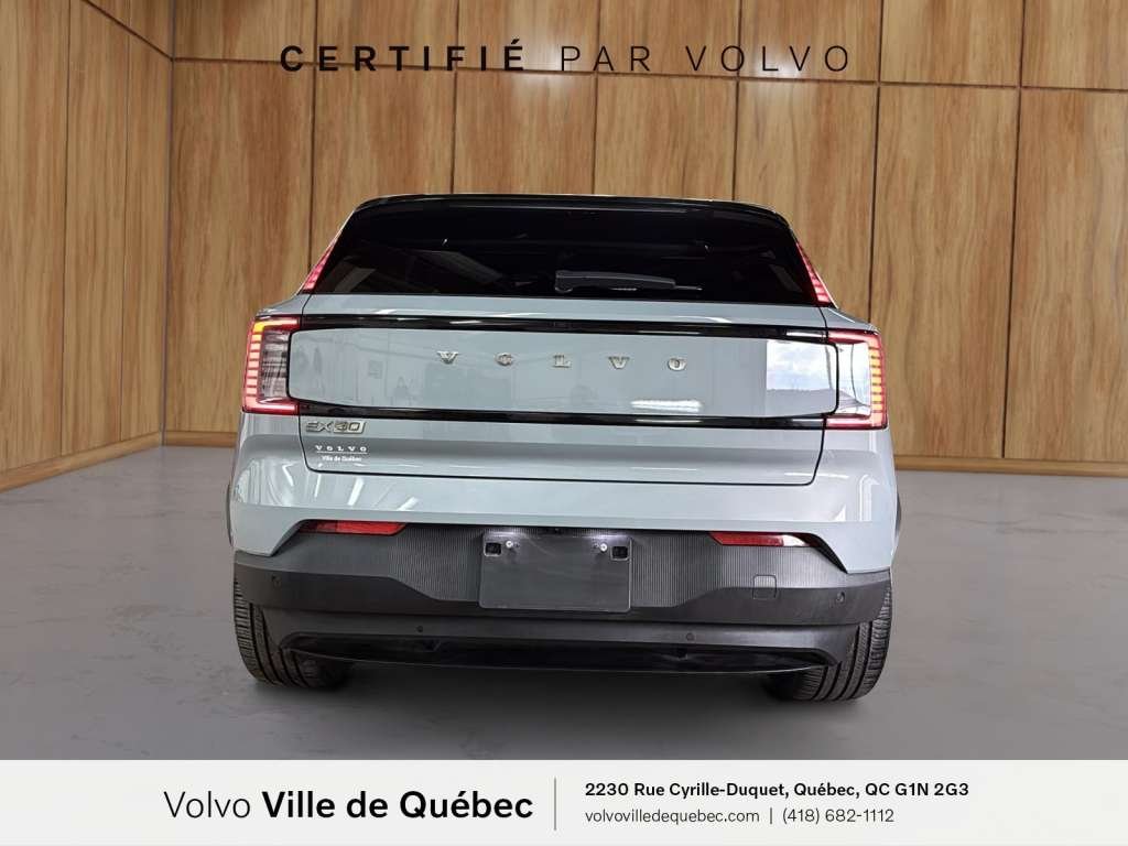 Volvo EX30 TWIN Ultra 2025-4