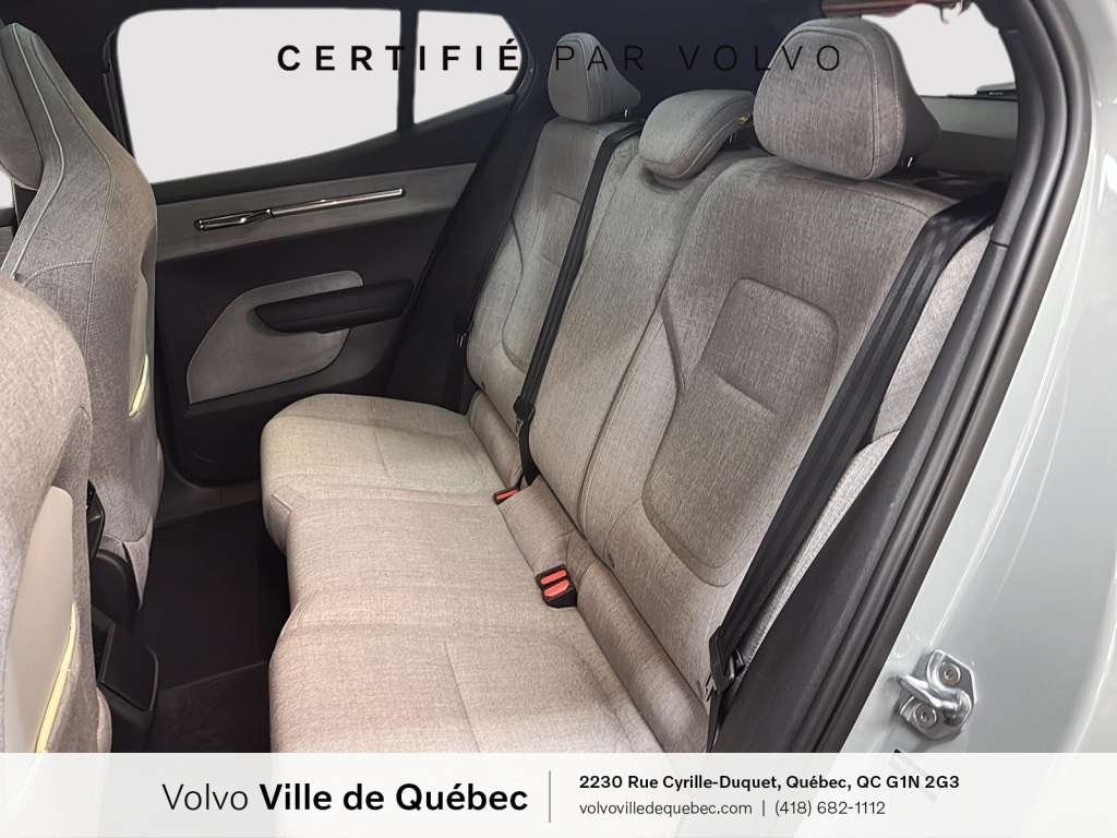 Volvo EX30 TWIN Ultra 2025-9