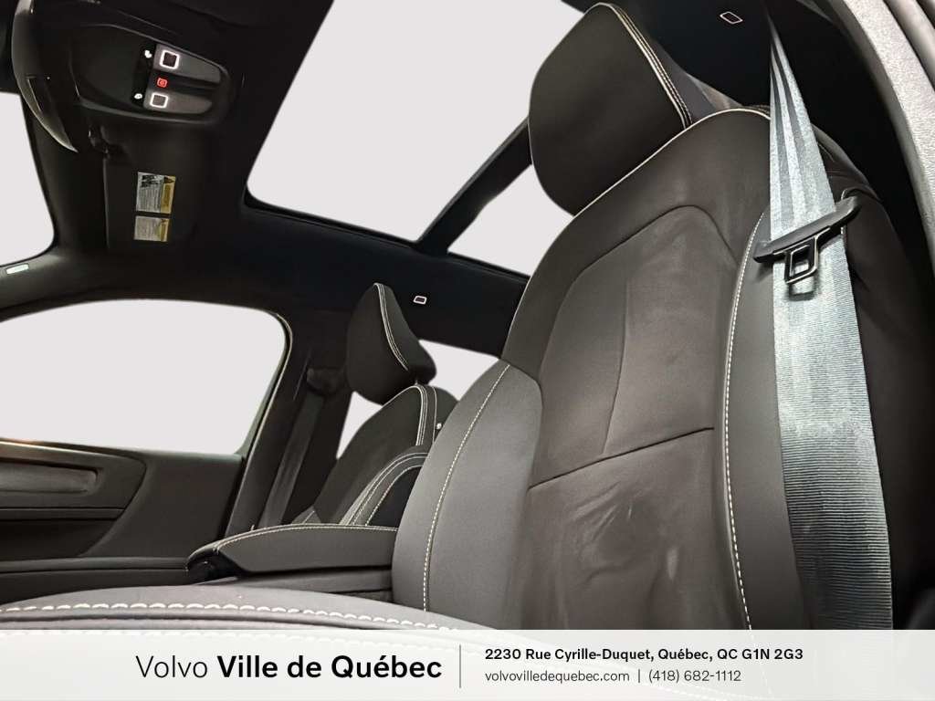 2025 Volvo EX40 TWIN Ultra-1