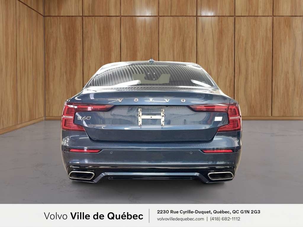 2022 Volvo S60 R-Design Recharge ER-5