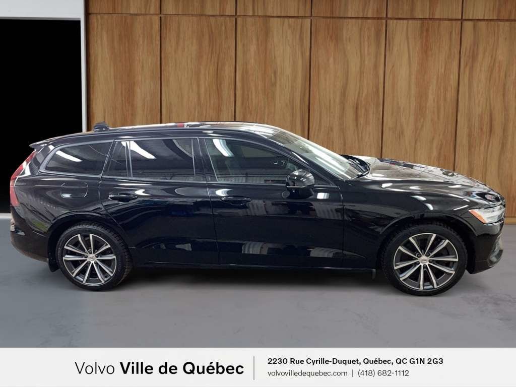 2022 Volvo V60 Momentum-4