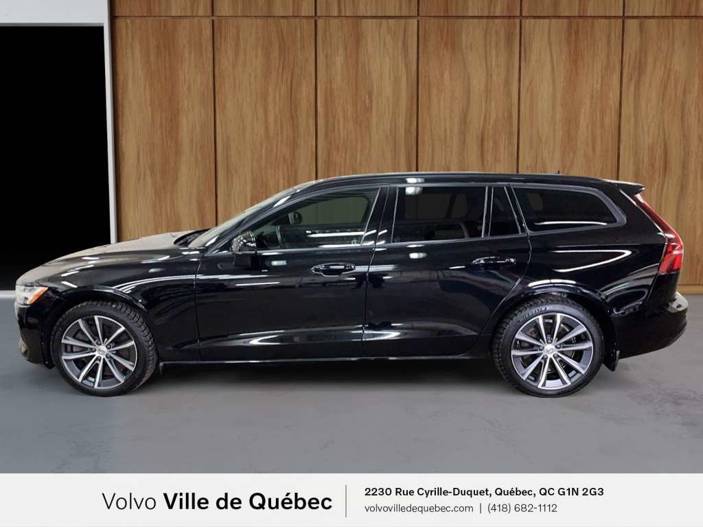 2022 Volvo V60 Momentum-6