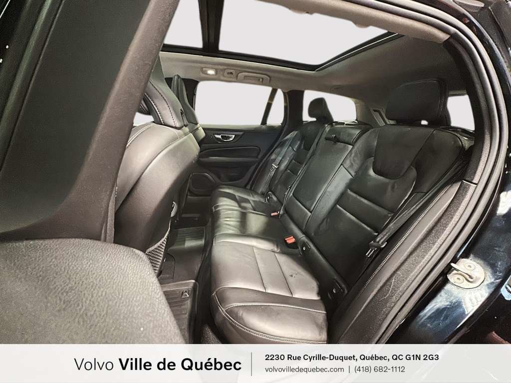 Volvo V60 CC Ultimate 2023-12
