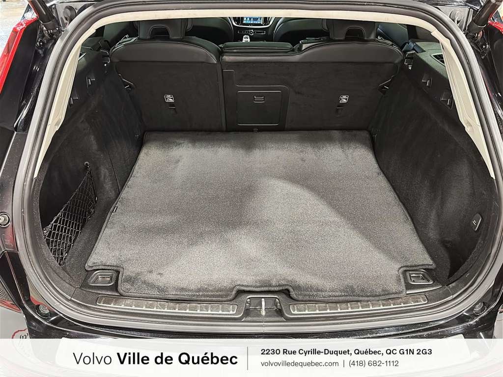 Volvo V60 CC Ultimate 2023-9