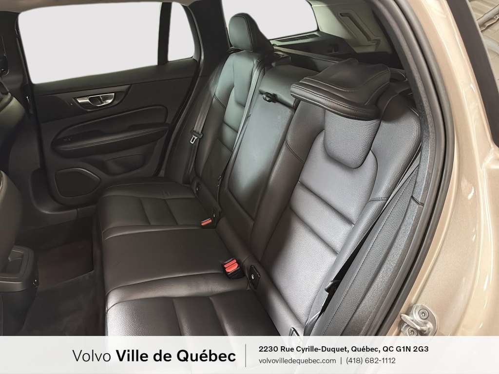 Volvo V60 Plus 2023-9