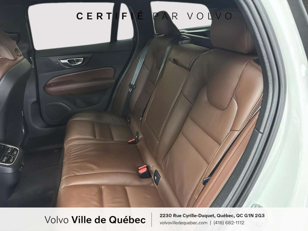 Volvo V60 CC Ultimate 2023-9