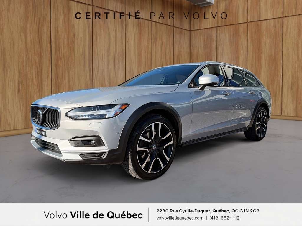2023 Volvo V90 CC Ultimate B6-0