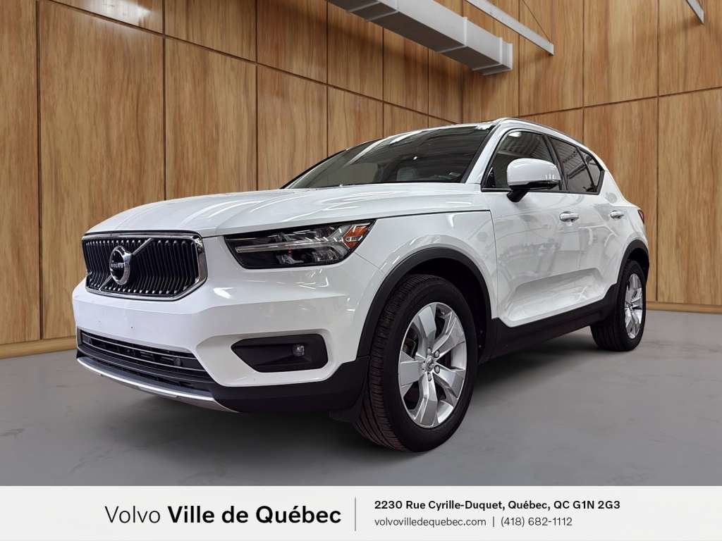 2020 Volvo XC40 Momentum-0