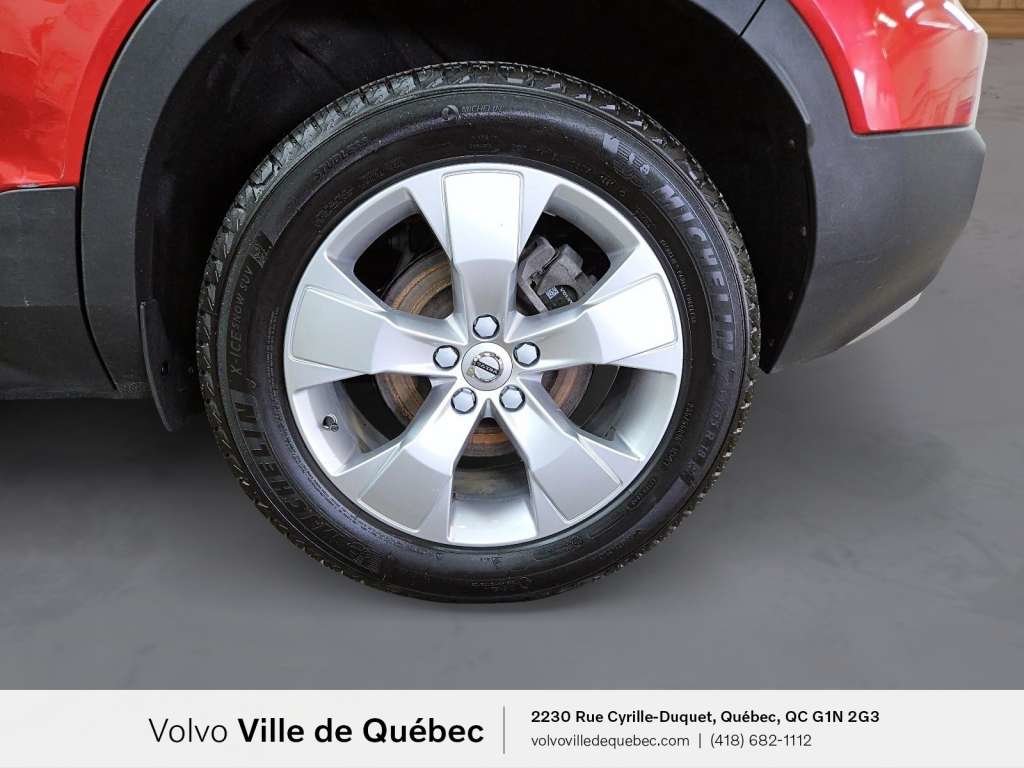 2022 Volvo XC40 Momentum-8