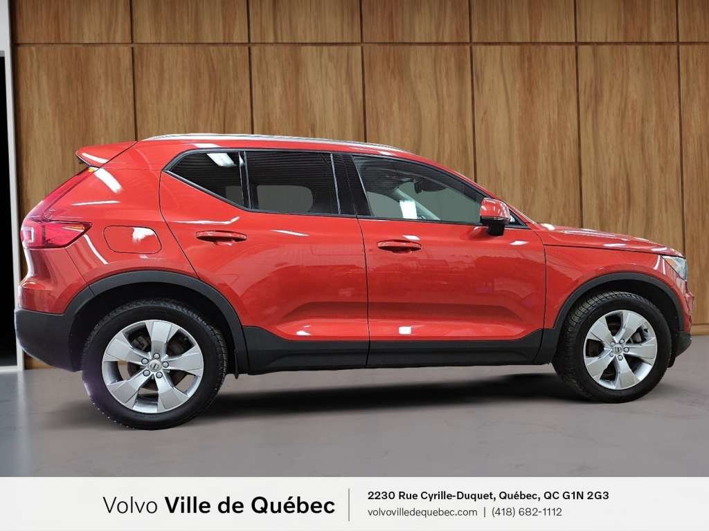 2022 Volvo XC40 Momentum-4