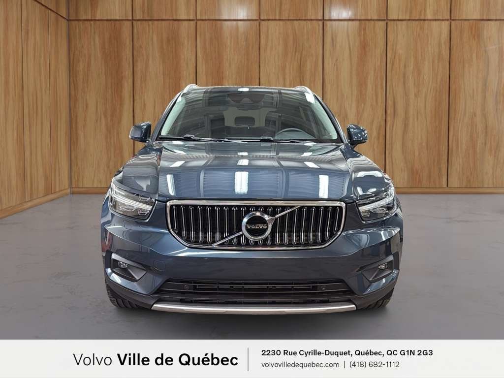 2022 Volvo XC40 Inscription-2