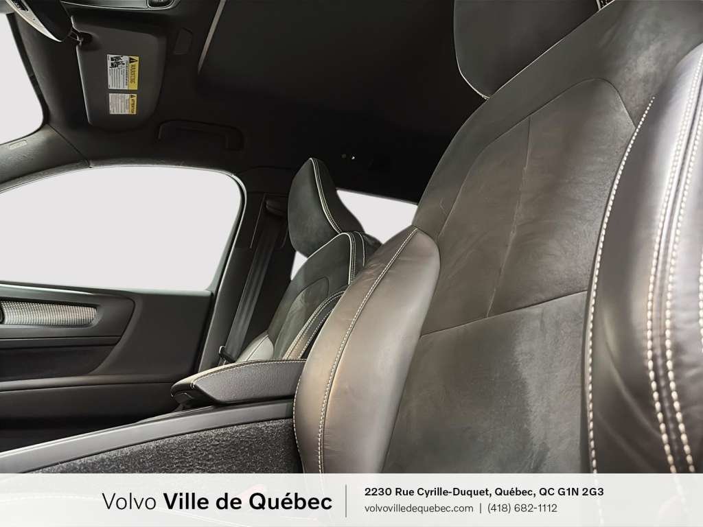 2022 Volvo XC40 R-Design-10