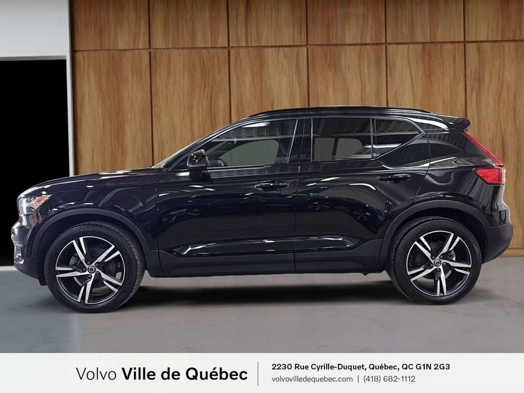 Volvo XC40 R-Design 2022-5